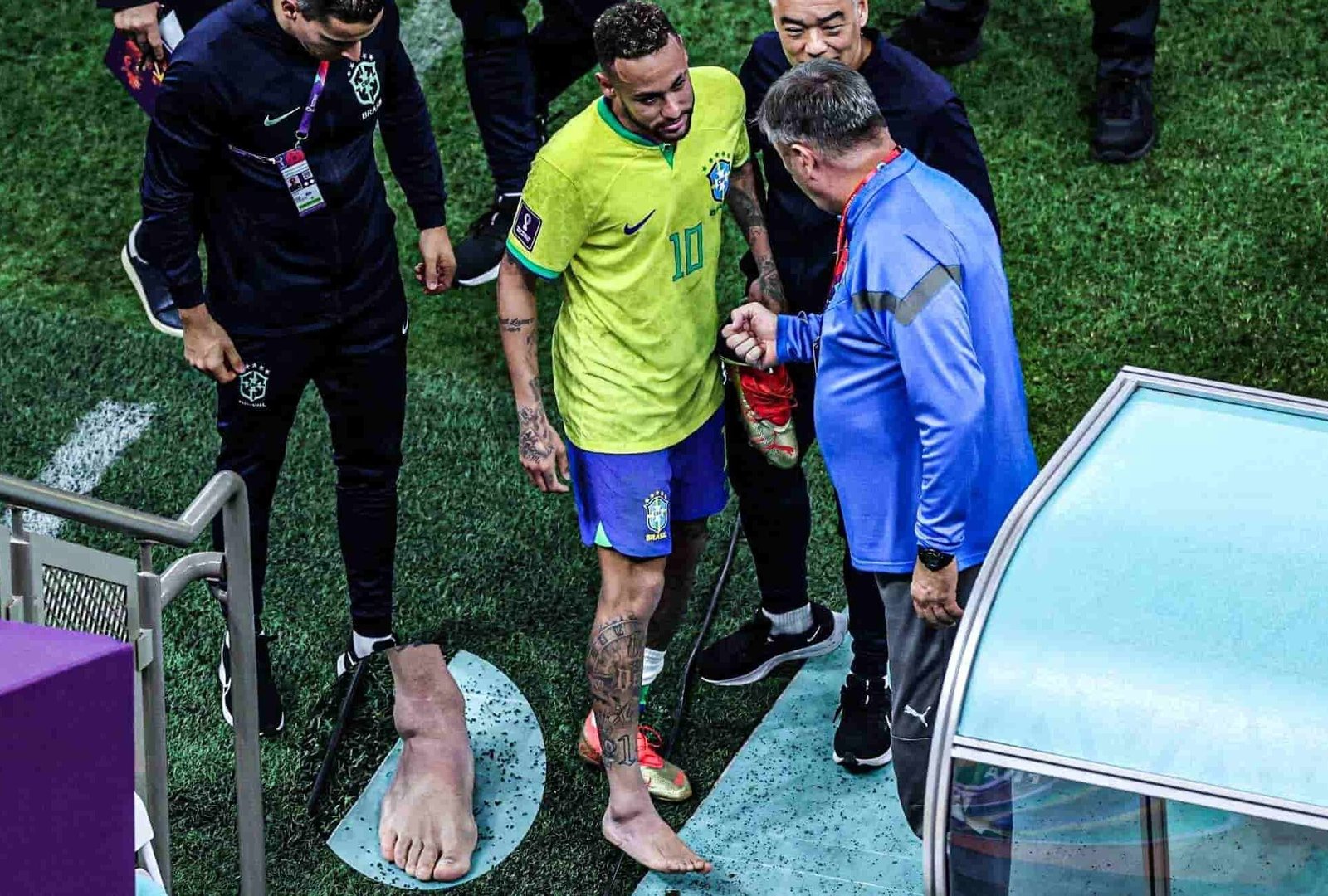 E1669330087665 | نيمار يتعرض لإصابة فى مباراة صربيا وتثير قلق الجماهير البرازيلي